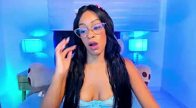 IsabelaRoss online show from 03-18-25, 10:26