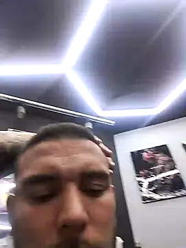 Snapshot of xxierra chatting on 01-12-25, 12:49 xxierra online show from 01-12-25, 12:49