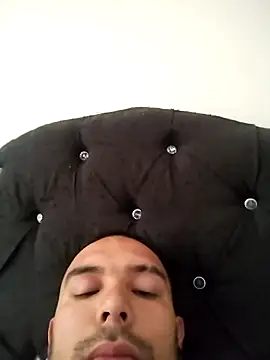 Snapshot of xxierra chatting on 02-03-25, 11:31 xxierra online show from 02-03-25, 11:31