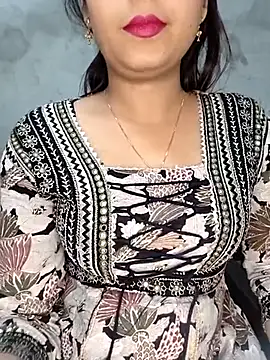 Shanaya Hotty online show from 03-08-25, 07:31