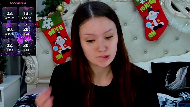 Snapshot of MiriaamWhite chatting on 01-04-25, 09:00 MiriaamWhite online show from 01-04-25, 09:00