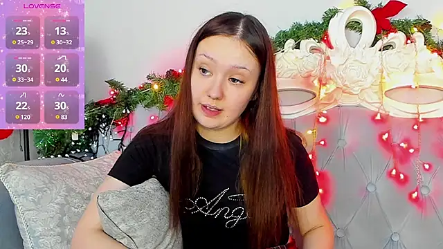 Snapshot of MiriaamWhite chatting on 01-20-25, 01:53 MiriaamWhite online show from 01-20-25, 01:53