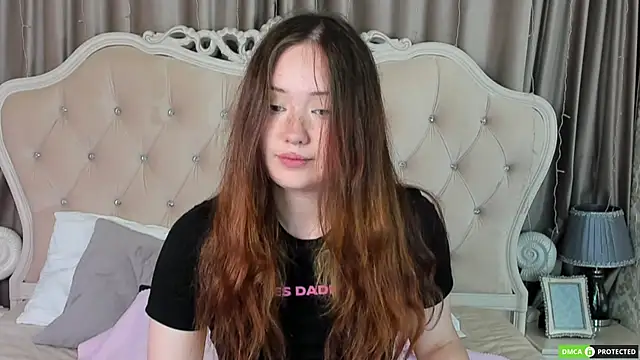 Snapshot of MiriaamWhite chatting on 09-16-25, 03:51 MiriaamWhite online show from 09-16-25, 03:51