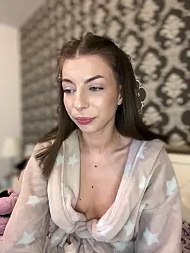 Mia Ethan online show from 12-08-24, 07:11