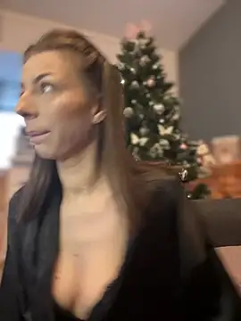 Mia Ethan online show from 12-09-24, 08:33