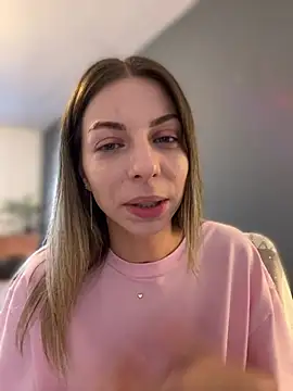 Snapshot of Mia_Ethan chatting on 07-15-26, 03:39 Mia Ethan online show from 07-15-26, 03:39