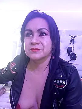 Snapshot of jescaoporto4 chatting on 09-20-25, 02:07 jescaoporto4 online show from 09-20-25, 02:07