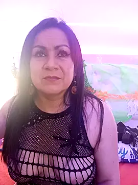 jescaoporto4 online show from 10-28-25, 01:58