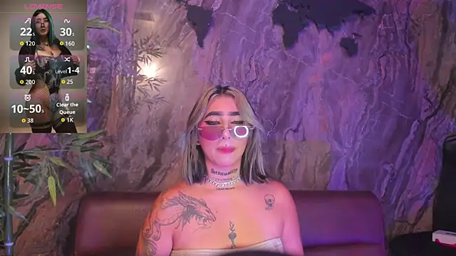 Snapshot of Alahia_Dangelo chatting on 10-23-25, 05:23 Alahia Dangelo online show from 10-23-25, 05:23