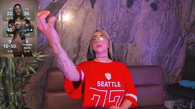 Snapshot of Alahia_Dangelo chatting on 10-30-25, 05:24 Alahia Dangelo online show from 10-30-25, 05:24