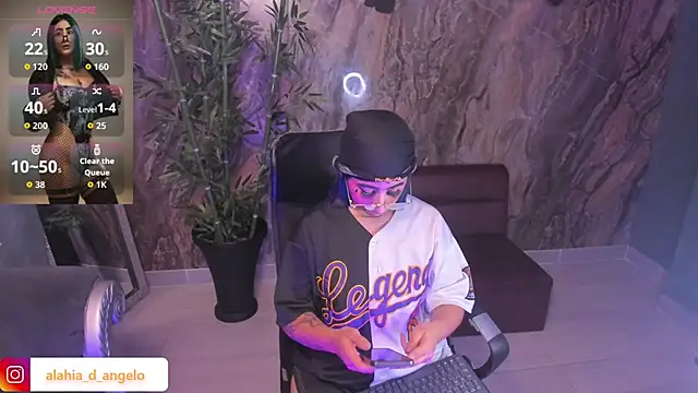 Snapshot of Alahia_Dangelo chatting on 02-28-26, 11:39 Alahia Dangelo online show from 02-28-26, 11:39