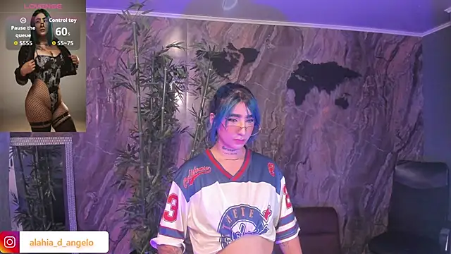 Snapshot of Alahia_Dangelo chatting on 03-06-26, 05:31 Alahia Dangelo online show from 03-06-26, 05:31