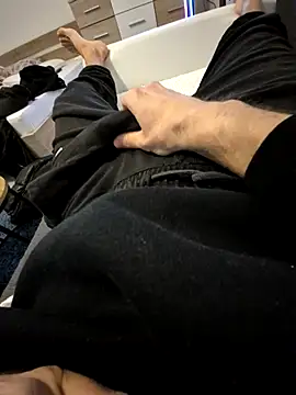 Snapshot of Dema110889 chatting on 03-31-26, 09:53 Dema110889 online show from 03-31-26, 09:53