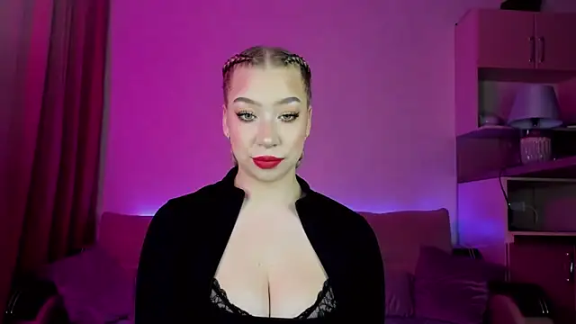 Snapshot of Annabelle_Art chatting on 02-19-25, 04:55 Annabelle Art online show from 02-19-25, 04:55