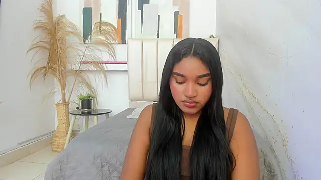 kayna gomez online show from 01-31-25, 08:12
