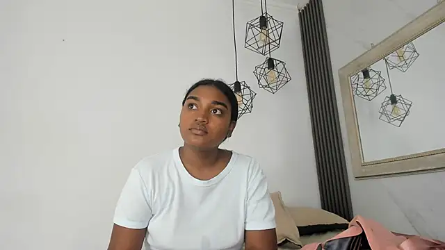 kayna gomez online show from 05-12-26, 07:00