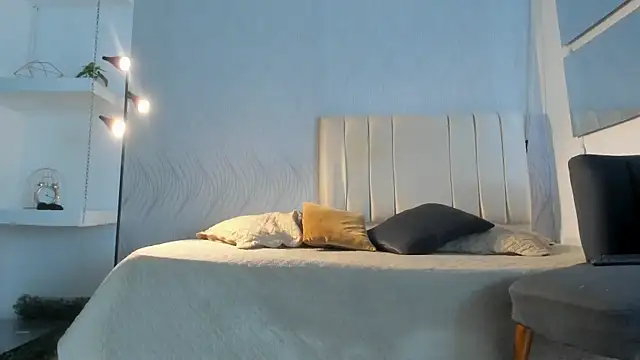 kayna gomez online show from 06-03-26, 06:57