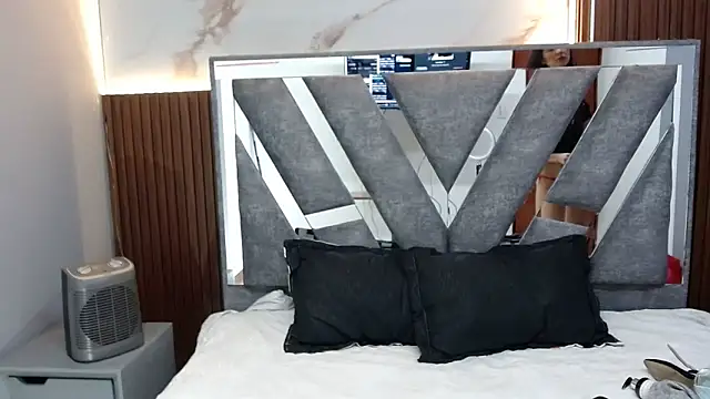 Snapshot of saray_hot202cl chatting on 09-28-25, 03:23 saray hot202cl online show from 09-28-25, 03:23