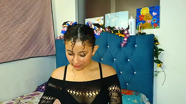 Milkdulce1 online show from 03-23-26, 04:22