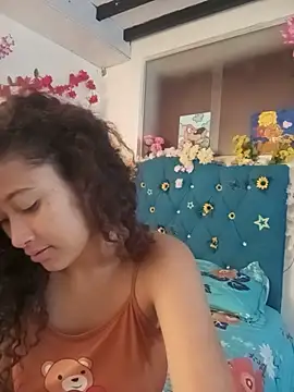 Milkdulce1 online show from 06-15-26, 02:52