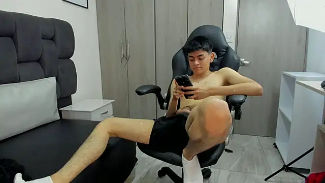 Yef Thin online show from 01-08-25, 05:05