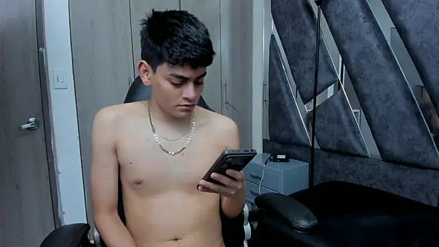 Yef Thin online show from 02-26-26, 03:49