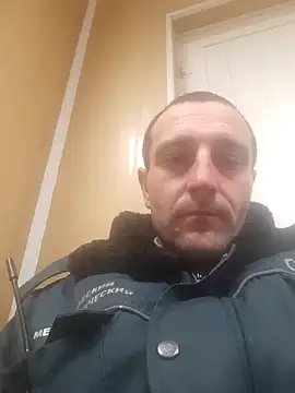 serjdj90 online show from 12-04-24, 01:36