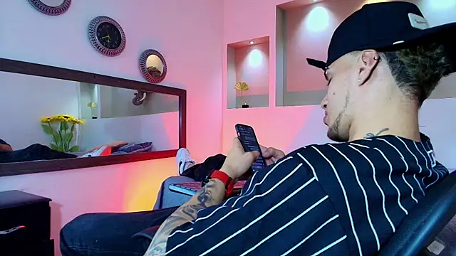austin collinss online show from 01-09-25, 08:34
