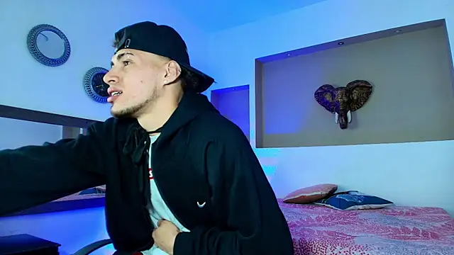 austin collinss online show from 01-10-25, 02:35