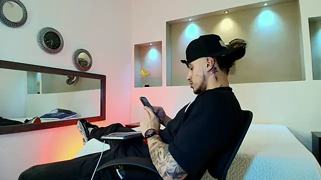 austin collinss online show from 01-25-25, 04:13