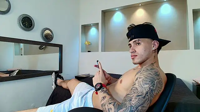 austin collinss online show from 02-02-25, 08:46