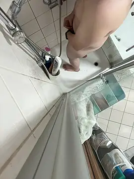 kareem0010 online show from 02-08-25, 06:33