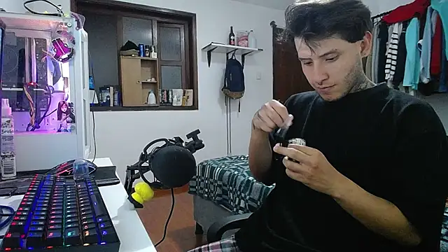 esjrobles online show from 01-20-25, 02:22