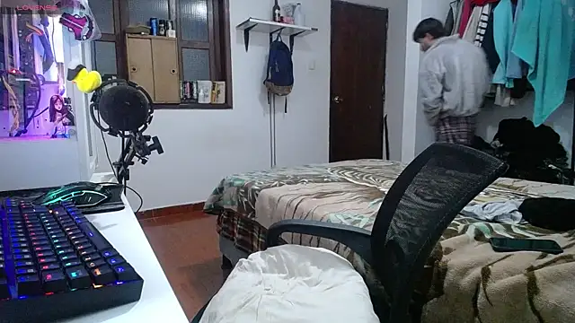 esjrobles online show from 01-22-25, 05:26