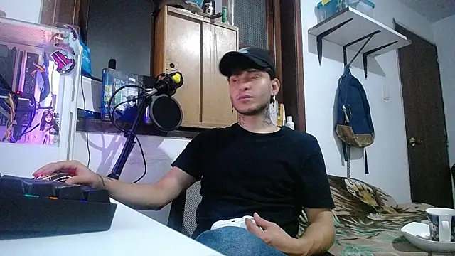 esjrobles online show from 02-14-25, 04:04