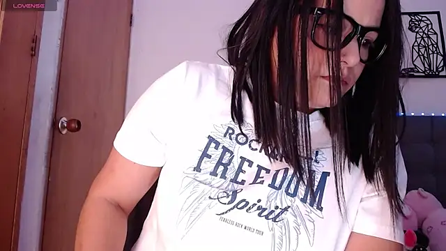 maraa lee online show from 02-10-25, 01:55