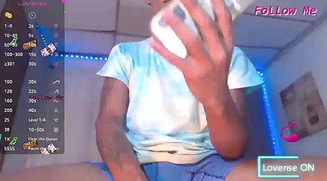 Reik Selfsuck23cm online show from 12-19-24, 02:01