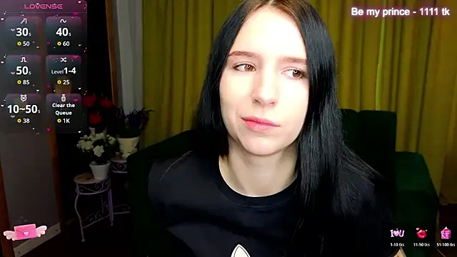 Snapshot of KarolinaBlacks chatting on 03-06-26, 06:32 KarolinaBlacks online show from 03-06-26, 06:32