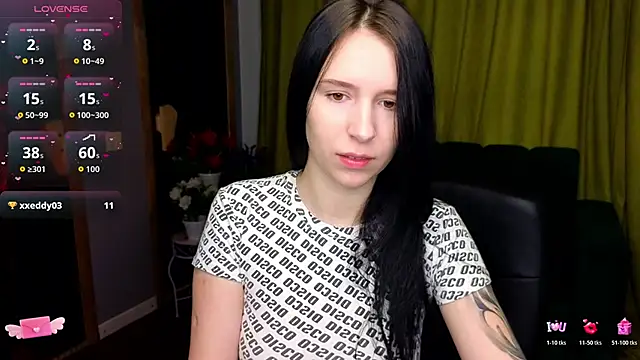 Snapshot of KarolinaBlacks chatting on 03-22-26, 06:28 KarolinaBlacks online show from 03-22-26, 06:28