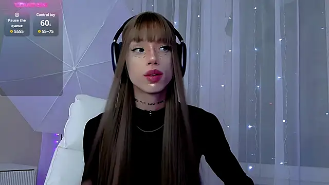 Snapshot of Dasha_M chatting on 12-15-24, 09:31 Dasha M online show from 12-15-24, 09:31