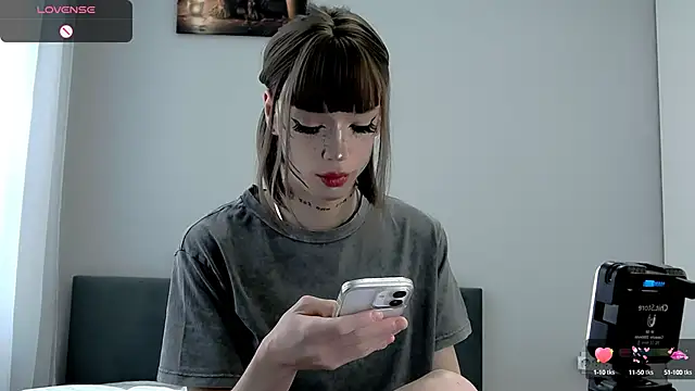 Snapshot of Dasha_M chatting on 02-20-25, 09:55 Dasha M online show from 02-20-25, 09:55