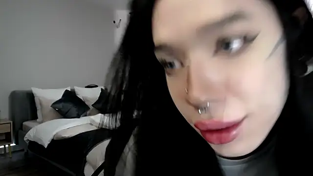 Snapshot of Dasha_M chatting on 03-23-26, 09:13 Dasha M online show from 03-23-26, 09:13