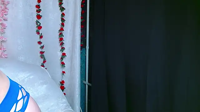 bellaa love  online show from 01-23-25, 01:35