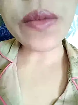 Snapshot of Anki-doll chatting on 02-10-26, 05:33 Anki-doll online show from 02-10-26, 05:33