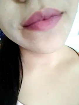 Snapshot of Anki-doll chatting on 02-13-26, 05:36 Anki-doll online show from 02-13-26, 05:36