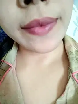 Snapshot of Anki-doll chatting on 02-14-26, 05:37 Anki-doll online show from 02-14-26, 05:37