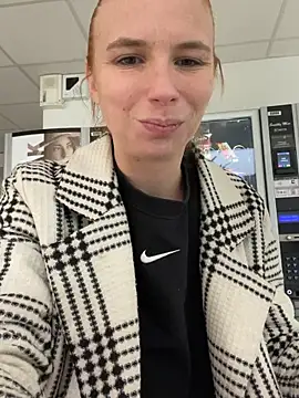 Redhairedteacher online show from 02-13-25, 10:23