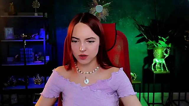 Snapshot of evanellson chatting on 03-21-26, 01:26 evanellson online show from 03-21-26, 01:26