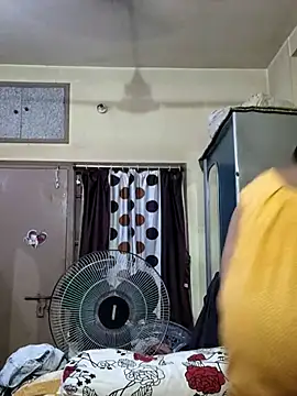 yoursweety09 online show from 03-16-25, 02:11