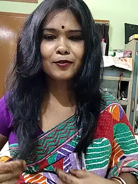 yoursweety09 online show from 10-22-25, 07:52